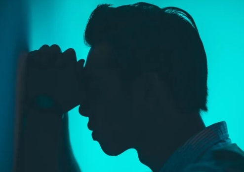 嗓子疼忍忍就過去了？這種病可能會致命！